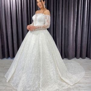 Princess dress/ wedding dress